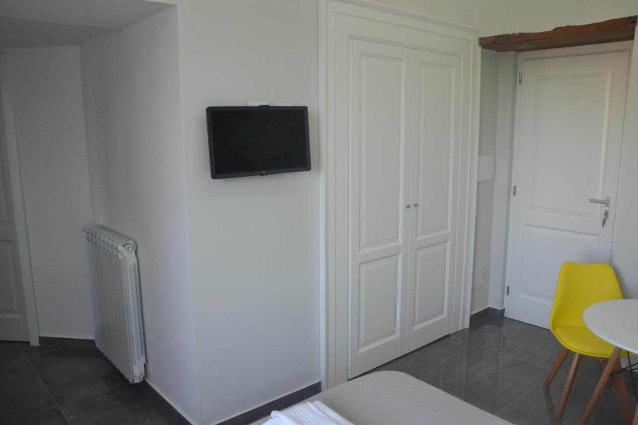 Dc House Hotel Procida Exterior photo